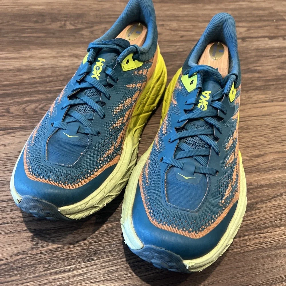 Hoka Speedgoat 5 Cushioned Trail Running Shoes Sneakers Blue Neon Size 9.5 Men's